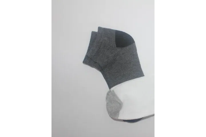 Representative commercial sample visual for Custom Athletic Ankle Socks SKU 910 in the DK Marketplace.