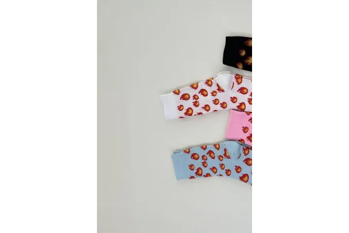 Representative commercial sample visual for Custom Crew Socks SKU 1116 in the DK Marketplace.