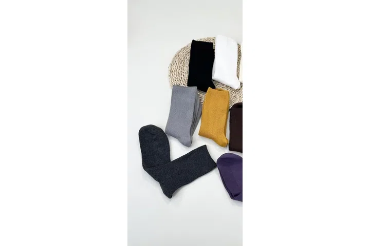 Representative commercial sample visual for Custom Solid Color Crew Socks SKU 1164 in the DK Marketplace.
